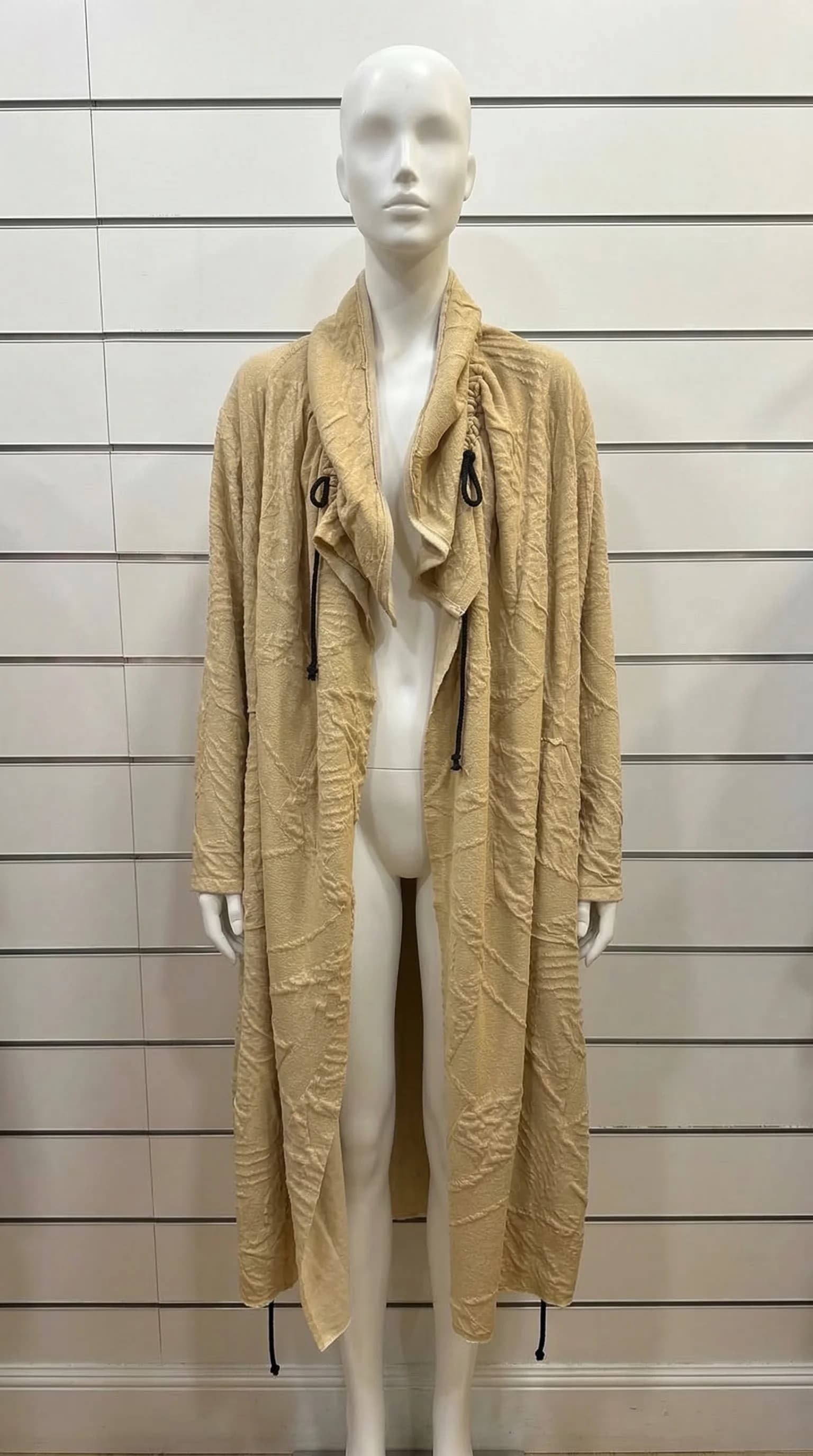 Gabardina larga beige - Unicca Moda tallas 38-60